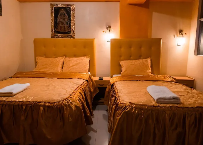 Casa Dorada Y Tours Hotel