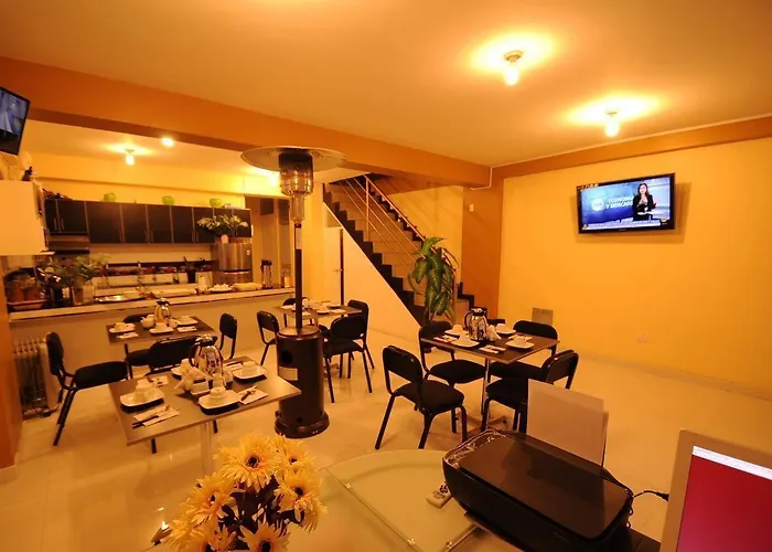 Hotel Casa Dorada Y Tours
